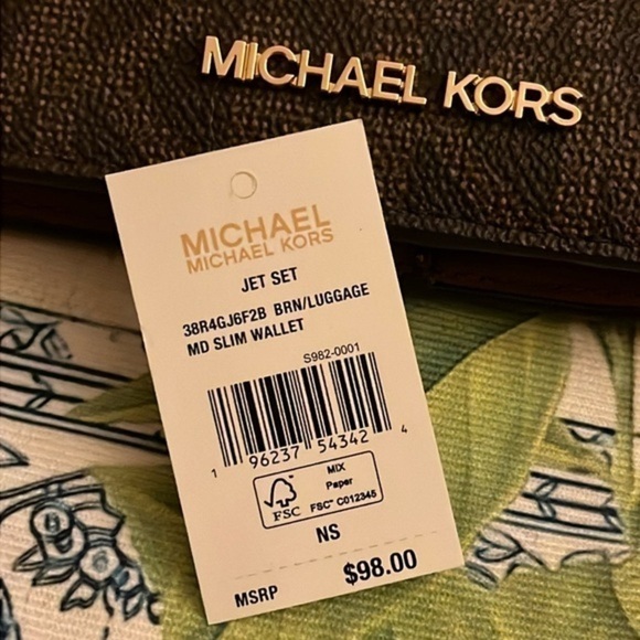 Brand New Michael Kors Brown Luggage Logo Medium Slim Bifold Snap Close Wallet - Picture 13 of 16